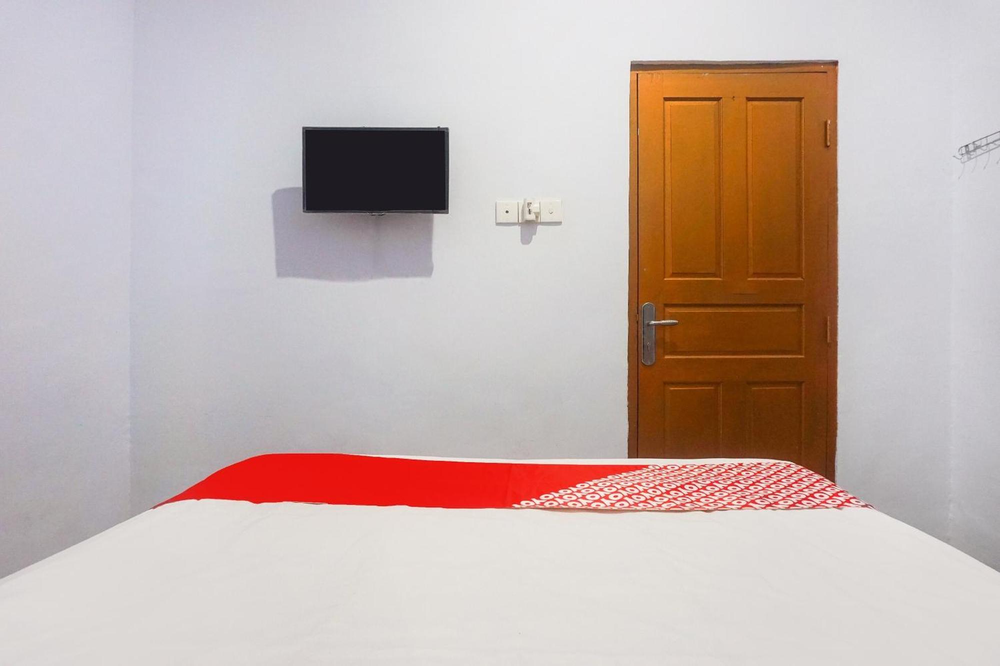 Oyo 91759 Pondok Hikmah Makassar Eksteriør billede